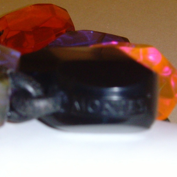 MONIES Gerda Lynggaard Vibrant Multi-Colored Lucite Necklace - Picture 16 of 16